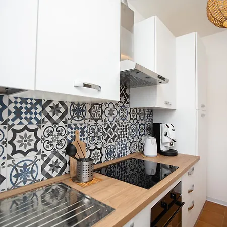 Homidoo Seaway Apartment